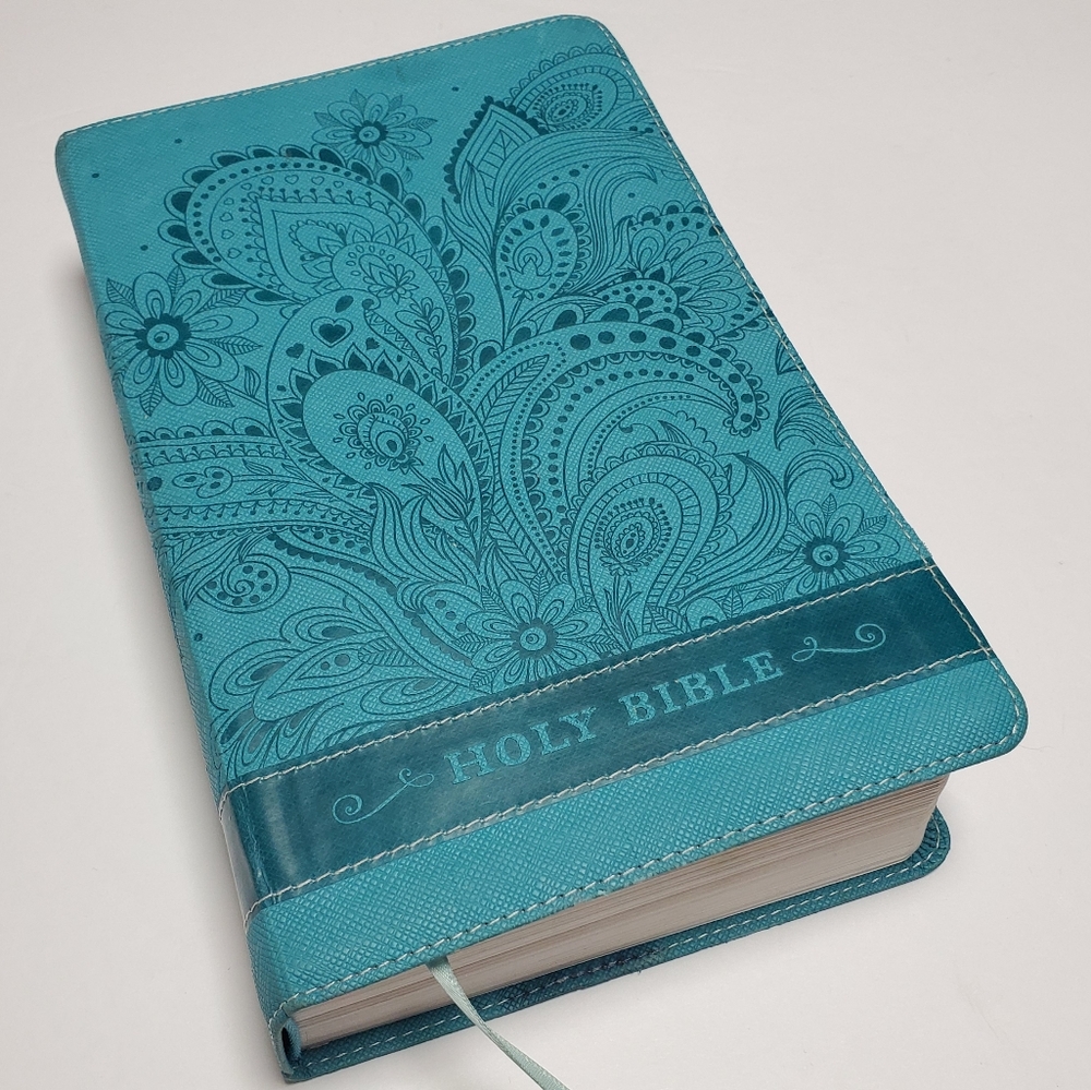 Holy Bible A Bible For Teenage